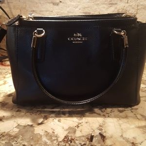 Coach purse with gold hardware